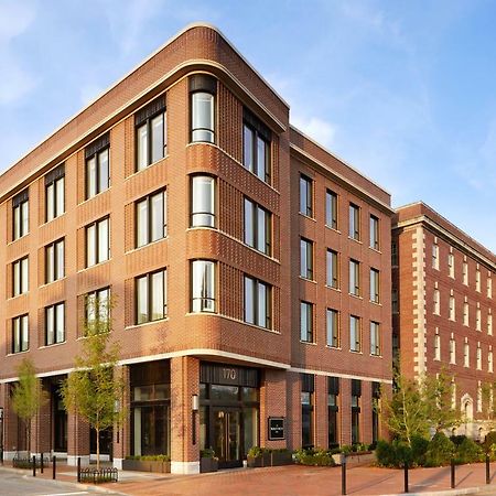 The Whitney Hotel Бостон Экстерьер фото The new building of the University of Applied Sciences and Medical University of Southern Tyrol