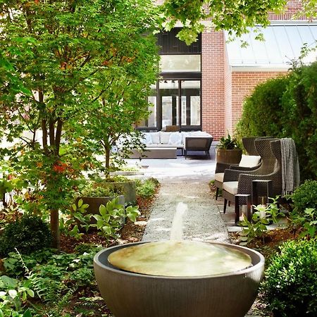 The Whitney Hotel Бостон Экстерьер фото The Spa at The Ivy Hotel